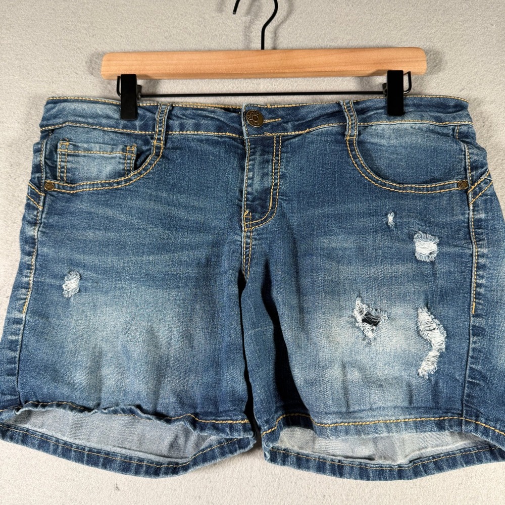 Paris Blues Womens Distressed Denim Shorts Medium Wash Blue Size 13 JDK11262